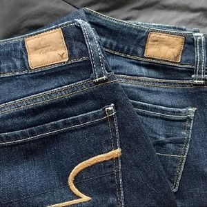 (LEFT) 0R American Eagle Skinny Jeans